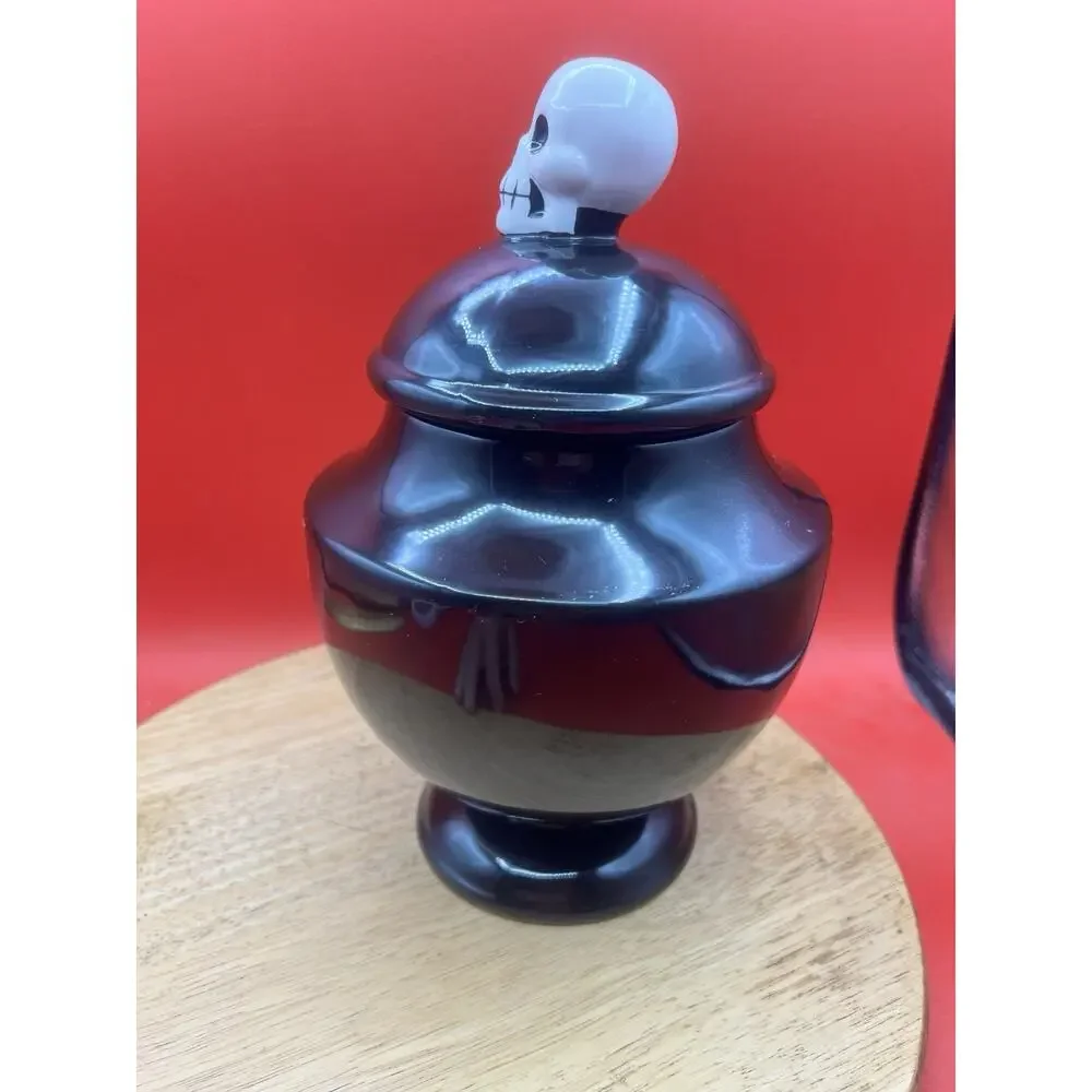 Hyde and Eek! Cookie Jar Urn - Skull Black Ceramic Trick Or Trick Halloween